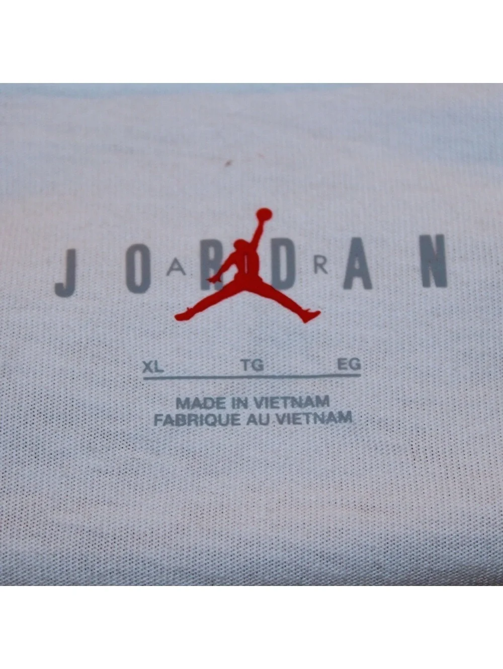 Men’s Nike Jordan White Tee with Jordan 1 Sneaker Graphic Size XL